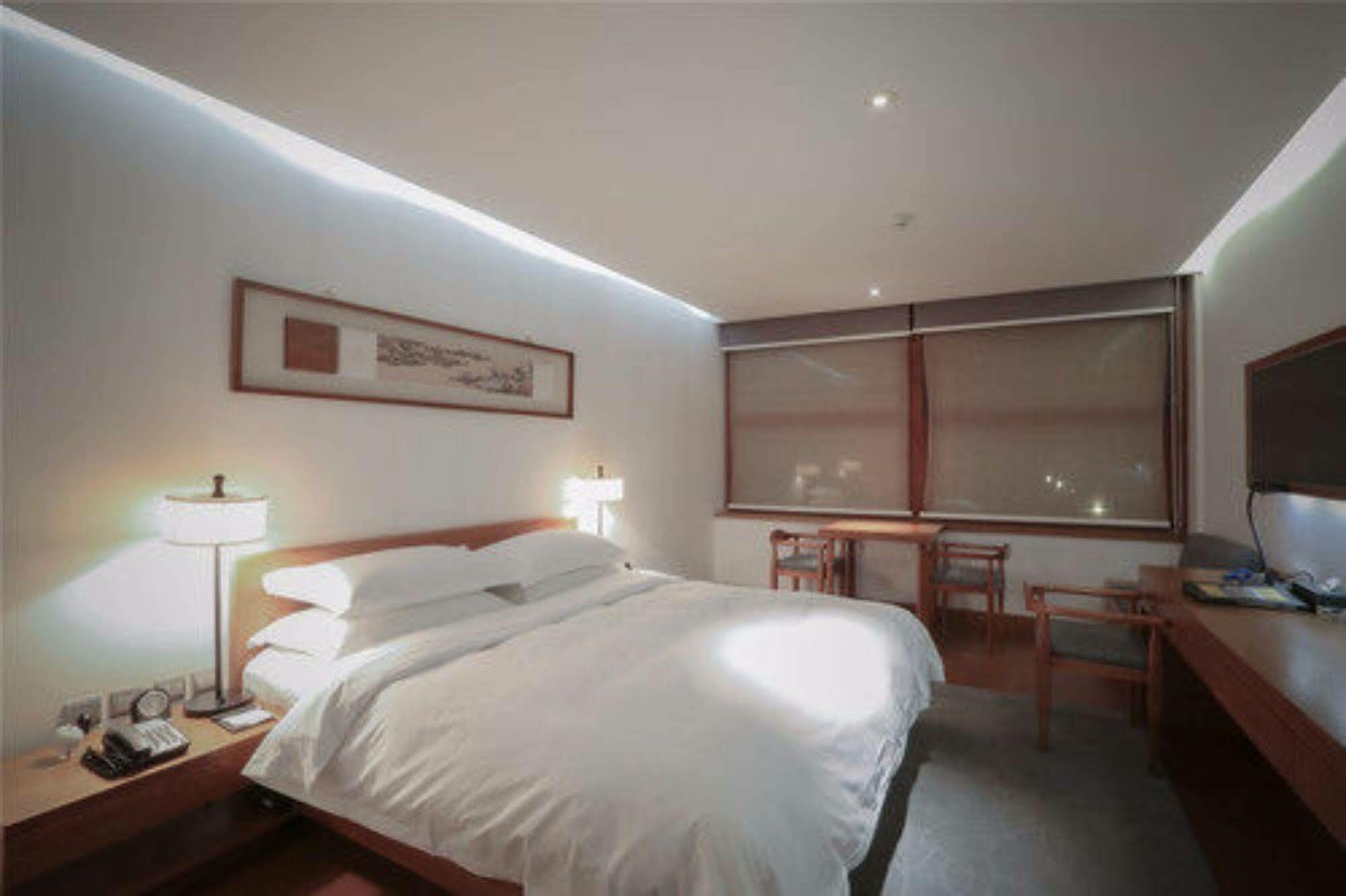 เฉิงเตอ อิมพีเรียล เมาน์เท็น รีสอร์ต Hotel เฉิงเต๋อ ภายนอก รูปภาพ